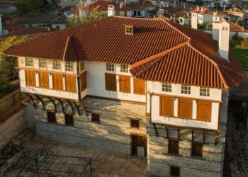 Αρχοντικο ΠΟΥΛΚΩΣ