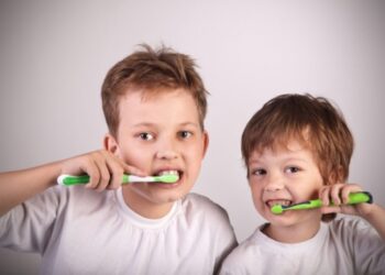 ΔΟΝΤΙΑ ΠΑΙΔΙ