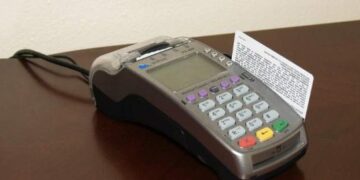 pos καρτα πιστωτικη