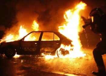 ΑΥΤΟΚΙΝΗΤΟ ΚΑΜΜΕΝΟ