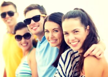 παρεα ομορφια χαμογελο