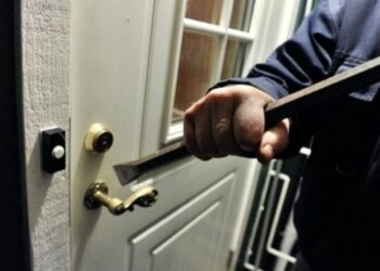 ΚΛΕΦΤΕΣ ΔΙΑΡΡΗΞΗ