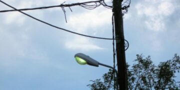 ΔΕΗ ΦΩΤΙΣΜΟΣ ΚΟΛΟΝΑ