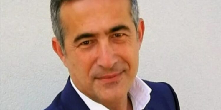 ΣΤΑΘΗΣ ΚΩΝΣΤΑΝΤΙΝΙΔΗΣ