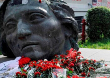 επετειοσ πολυτεχνειου