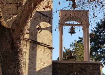 ΚΑΜΠΑΝΑ ΕΚΚΛΗΣΙΑ ΙΕΡΕΑΣ