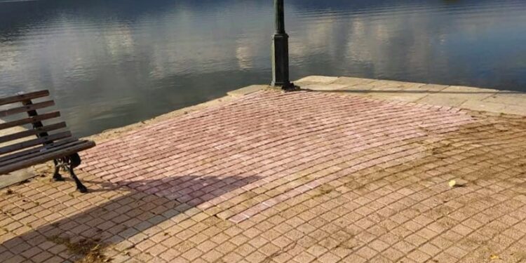 λιμνη καστορια