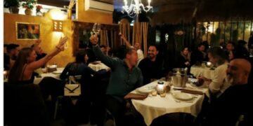 καταστήματα εστιατορια