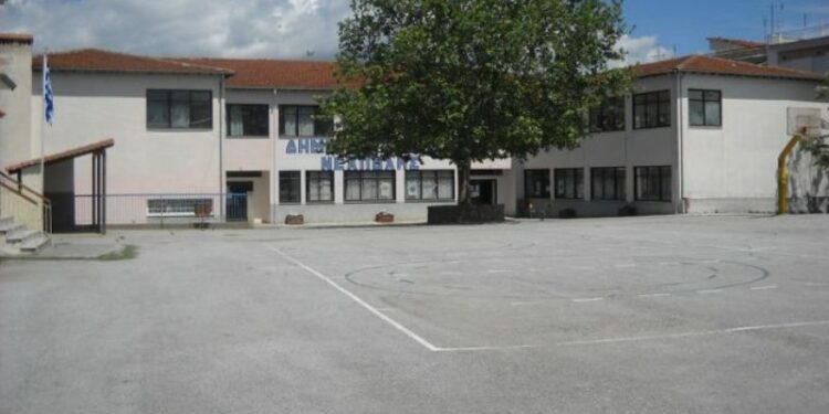 Δημοτικό Σχολείο Νεάπολης