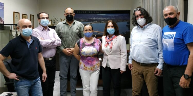 Καλλιόπη Βέττα: Συναντήσεις με αυτοδιοικητικούς παράγοντες και κατοίκους του Δήμου Σερβίων