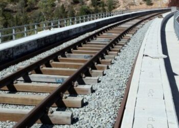 Σιδηροδρομική διασύνδεση, τρενα