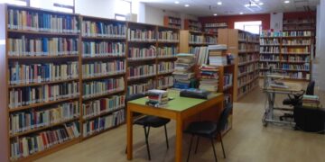 Βιβλιοθήκη καστοριας