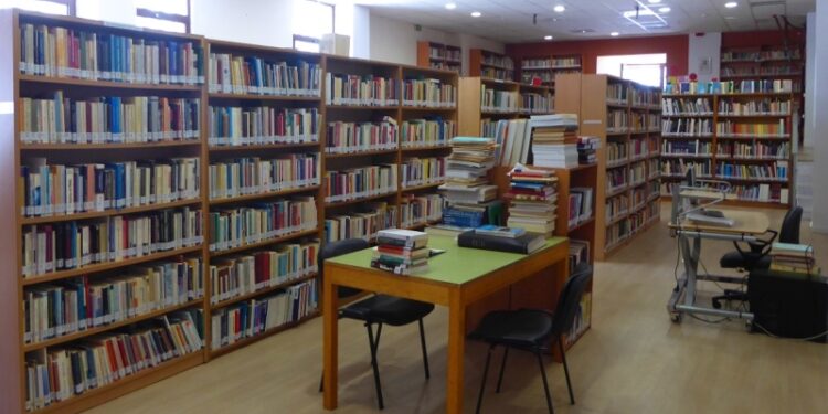 Βιβλιοθήκη καστοριας