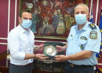 Εθιμοτυπική επίσκεψη στο Δήμαρχο Καστοριάς