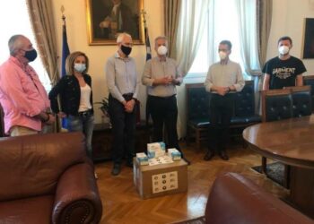 ΜΑΣΚΕΣ ΚΟΖΑΝΗ