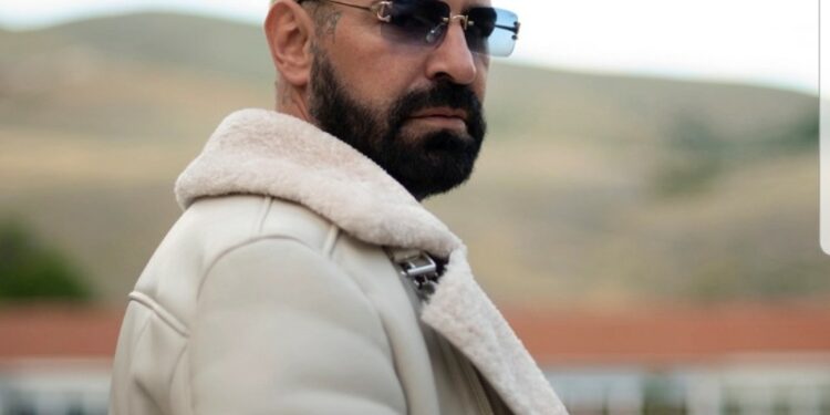 Υποχθόνιος