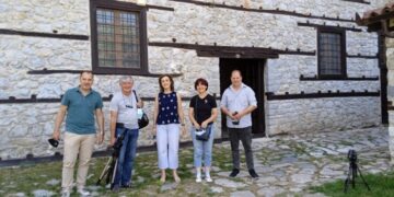 Η Δυτική Μακεδονία ταξιδεύει στη Ρουμανία – Ρουμάνοι δημοσιογράφοι φιλοξενήθηκαν στην Περιφέρεια με στόχο την προώθηση του τουρισμού