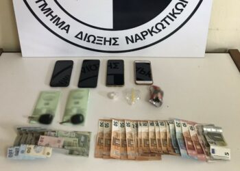 Συνελήφθησαν τρία άτομα