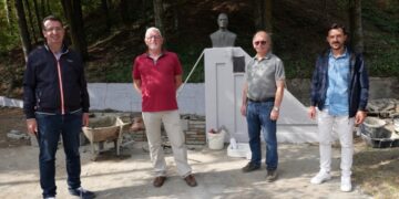 Δήμος Γρεβενών: Ξεκίνησε η “Ευρωπαϊκή Εβδομάδα Κινητικότητας” με εργασίες αισθητικής αναβάθμισης - Νέα όψη αποκτά το Μνημείο Θεοδωρίδη στο περιαστικό άλσος