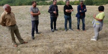 Επίσκεψη του Δημάρχου Γρεβενών Γιώργου Δασταμάνη στις ανασκαφές που είναι σε εξέλιξη στην κοινότητα του Αγίου Γεωργίου