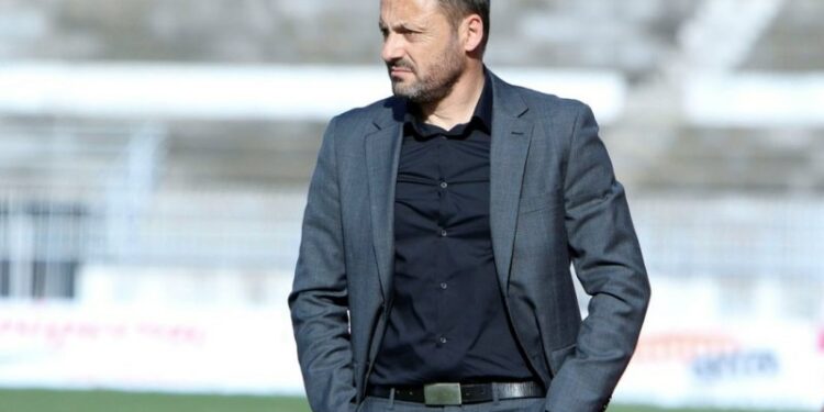 Σάκης Παπαβασιλείου