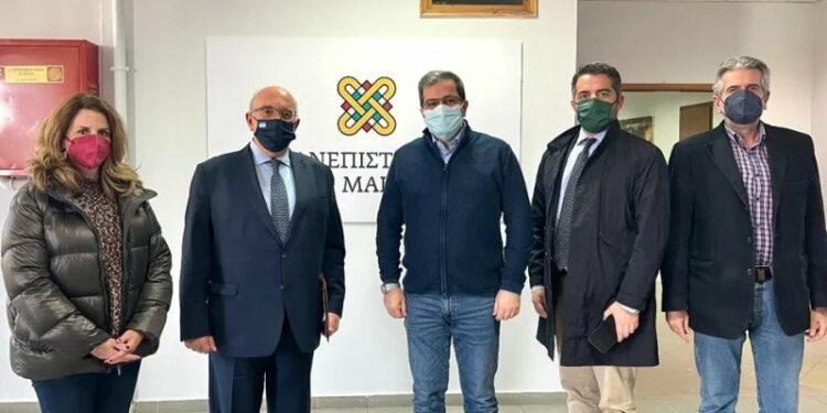 Μιχάλης Παπαδόπουλος