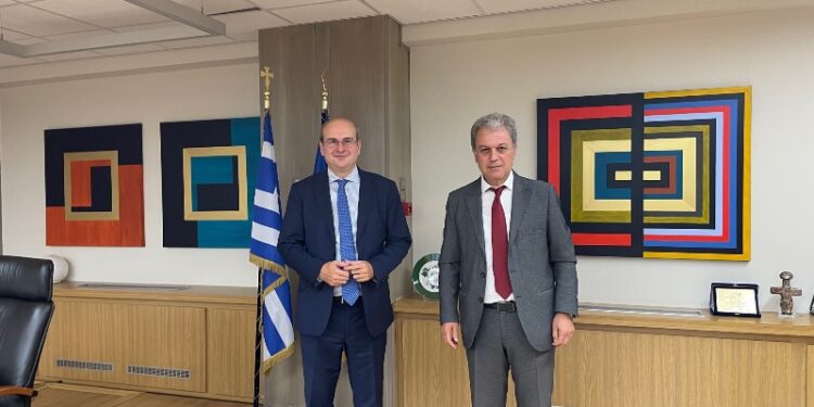 Αμανατίδης