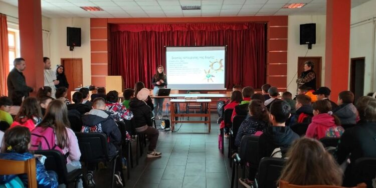 Δημοτικό Σχολείο Γαλατινής