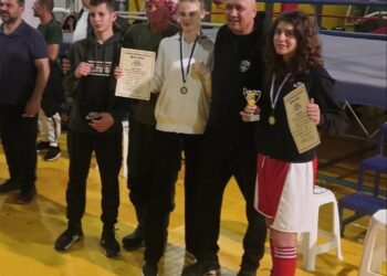 Πρώτη θέση για την Δήμητρα Καρπόζηλου από το Τσοτύλι στο πρωτάθλημα πυγμαχίας.