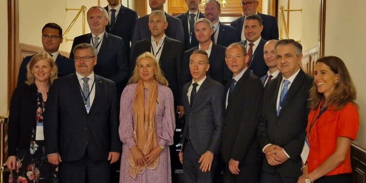 Στο Karlovy Vary στην Τσεχία ο Γ. Κασαπίδης, για τις εργασίες του Ετήσιου Πολιτικού Διάλογου για τις Περιφέρειες της ΕΕ που βρίσκονται στο στάδιο της μετάβασης