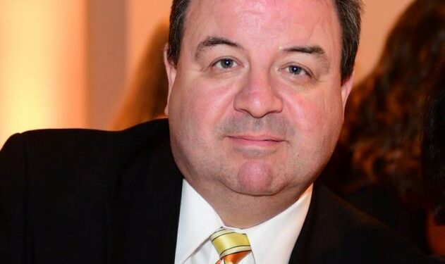 GEORGE BECHAKAS, ΓΙΩΡΓΟΣ ΜΠΙΤΣΙΑΚΑΣ