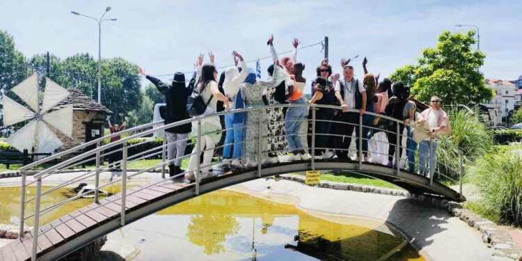 H Δομή Ασυνόδευτων Ανηλίκων Πενταλόφου επισκέφθηκε το Ενυδρείο Καστοριάς