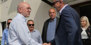 Τον πρώην Υφυπουργό Κώστα Φραγκογιάννη συνόδευσε σε μεγάλες επιχειρήσεις των Γρεβενών ο Δήμαρχος Γιώργος Δασταμάνης