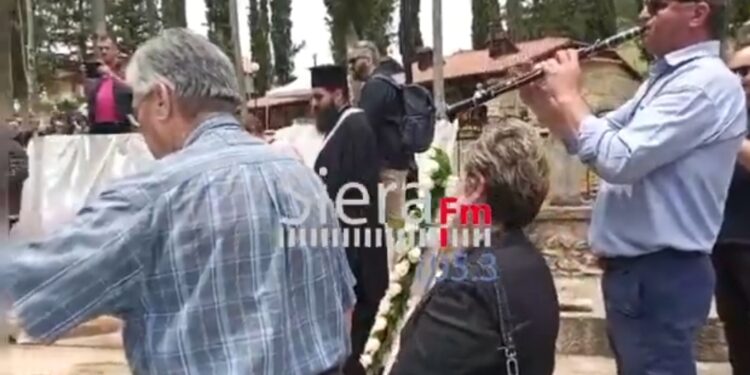 Σιάτιστα: Κηδεία με Χάλκινα για το Ζήση Δαρδάλη.  Βίντεο