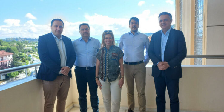 Συνάντηση του Γ. Κασαπίδη με στελέχη του ΤΑΙΠΕΔ για το Χιονοδρομικό Κέντρο Βασιλίτσας