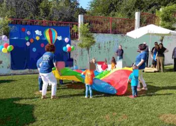 Χρώματα, φαντασία και περιβαλλοντικά μηνύματα στις γιορτές των Βρεφονηπιακών & Παιδικών Σταθμών του Δήμου Κοζάνης