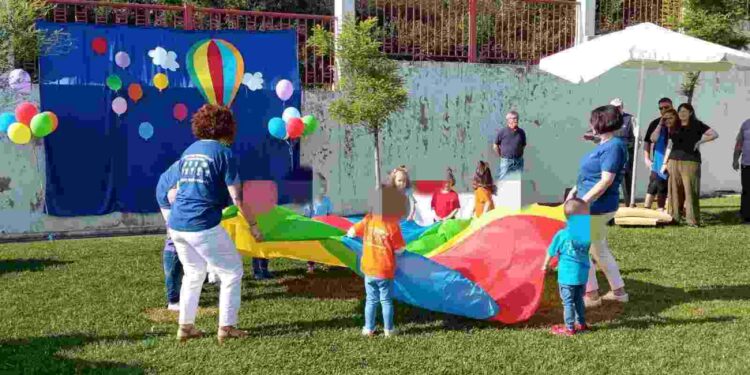 Χρώματα, φαντασία και περιβαλλοντικά μηνύματα στις γιορτές των Βρεφονηπιακών & Παιδικών Σταθμών του Δήμου Κοζάνης