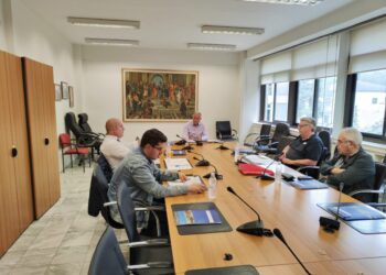 Συνεδρίασε η Ομάδα εργασίας για τη διεκδίκηση αποζημιώσεων από την απαγόρευση διέλευσης οχημάτων από την υψηλή Γέφυρα Σερβίων