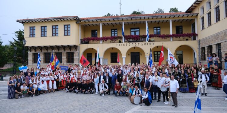 Δήμος Βοΐου: Ολοκλήρωση του 1ου Διεθνούς Φολκλορικού Φεστιβάλ του Δήμου Βοΐου. Φωτογραφίες