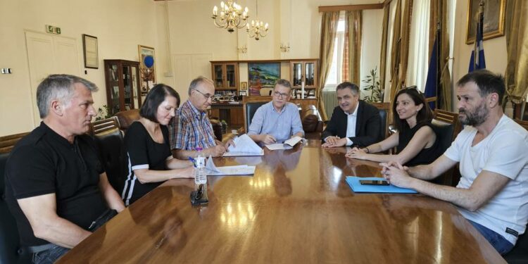 Πρωτοχώρι Κοζάνης: Πεζοδρόμια αποκτά ο Οικισμός Παλλινοστούντων