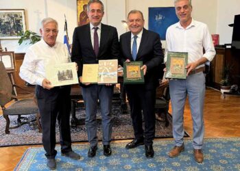 Συνάντηση του κ. Στάθη Κωνσταντινίδη με τον Πρόεδρο της Κ.Ε.Δ.Ε. κ. Λάζαρο Κυρίζογλου και τους Προέδρους των Π.Ε.Δ. Κεντρικής Μακεδονίας, Ανατολικής Μακεδονίας και Θράκης