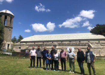 Το έργο «Αποκατάσταση & Αντισεισμική προστασία του Ι. Ναού Κοιμήσεως Θεοτόκου «Μεγάλη Παναγιά» στη Σαμαρίνα Γρεβενών επισκέφθηκε ο Αντιπεριφερειάρχης Γ. Βαβλιάρας