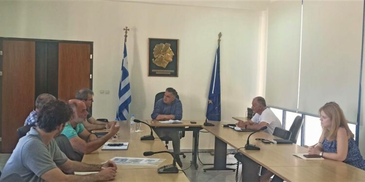 Συνάντηση εργασίας του Περιφερειάρχη Δυτικής Μακεδονίας Γ. Κασαπίδη με τον Πρύτανη του Πανεπιστημίου Δυτικής Μακεδονίας Θ. Θεοδουλίδη