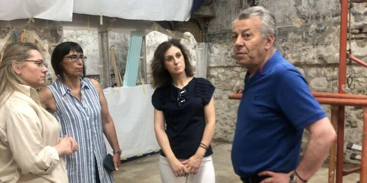 Έργα Ανάδειξης της Πολιτιστικής Κληρονομιάς επισκέφθηκε ο Αντιπεριφερειάρχης Ανάδειξης Πολιτιστικής Κληρονομιάς και Απασχόλησης Γιώργος Βαβλιάρας συνοδευόμενος από την Αντιπεριφερειάρχη Καστοριάς Δέσποινα Κοζατσάνη