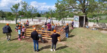 Carbon farming schools: Μαθητές γνώρισαν τη βιώσιμη γεωργία με την υποστήριξη της ΔΕΗ