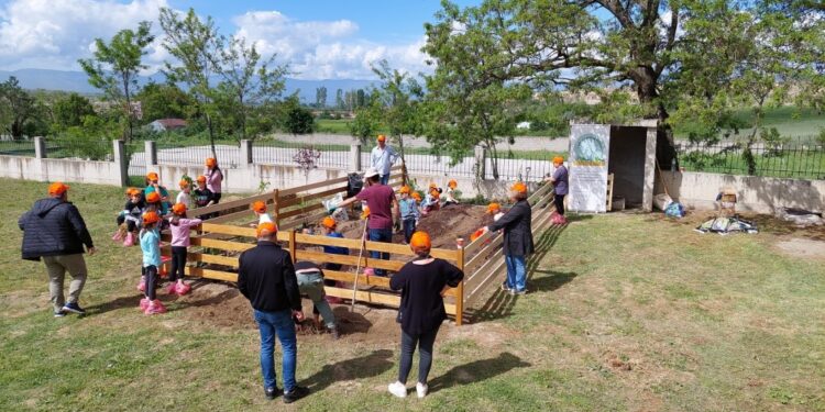 Carbon farming schools: Μαθητές γνώρισαν τη βιώσιμη γεωργία με την υποστήριξη της ΔΕΗ