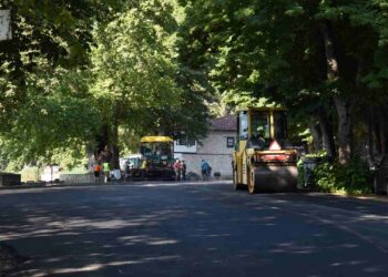 Ξεκίνησαν οι εργασίες στον εσωτερικό παραλίμνιο (γύρος λίμνης) από τον Δήμο Καστοριάς