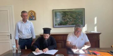 Σιάτιστα: Έπεσαν υπογραφές για ανάπλαση του κεντρικού δρόμου