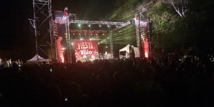 Fiesta voio: Χιλιάδες κόσμου την πρώτη μέρα. Βίντεο και φωτογραφίες