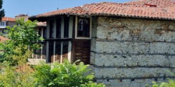 αρχοντικο μανουση